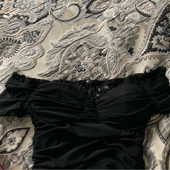 Windsor Rushed Mesh Mini Dress - Picture 4 of 11